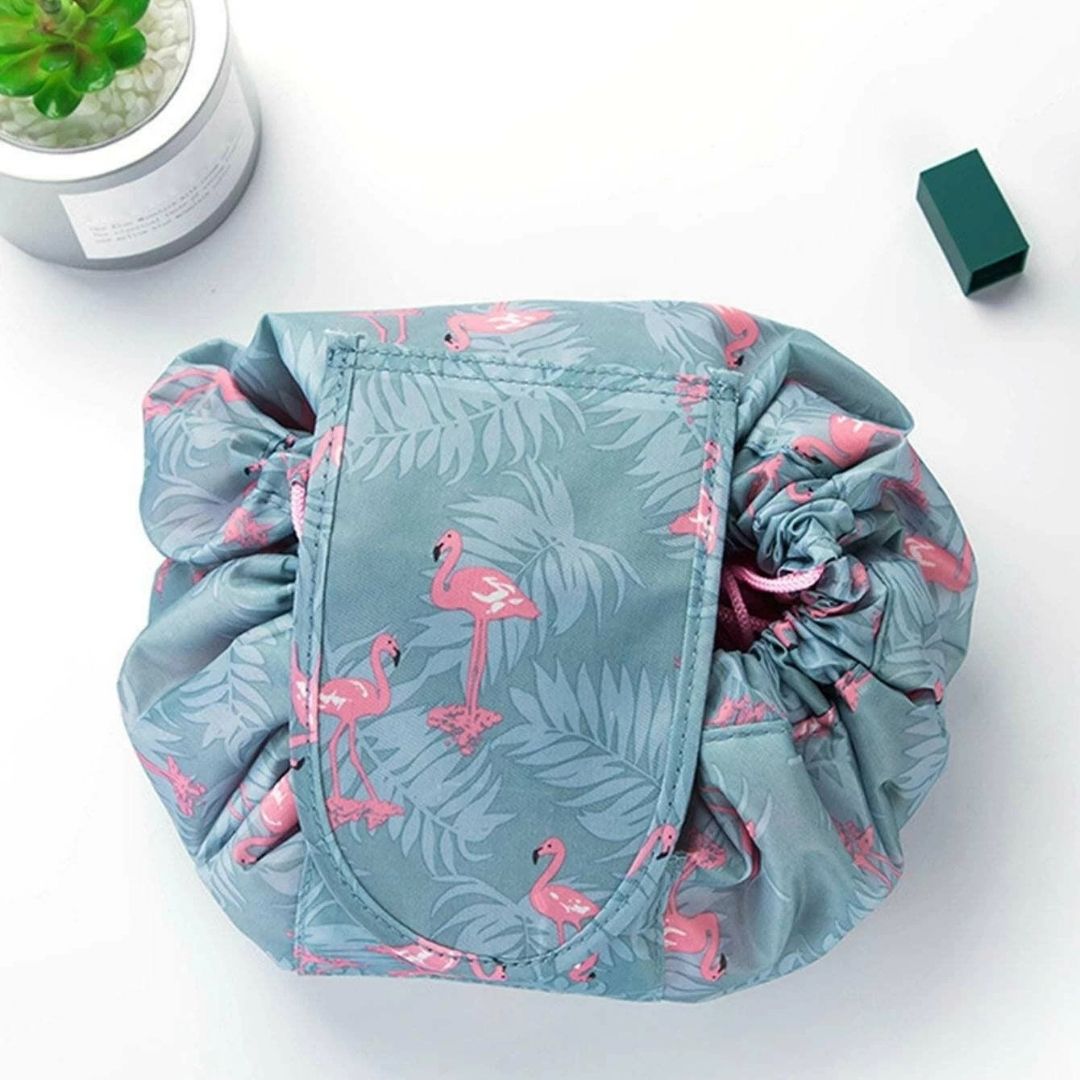 On-the-go Roomy Cosmetic Bag